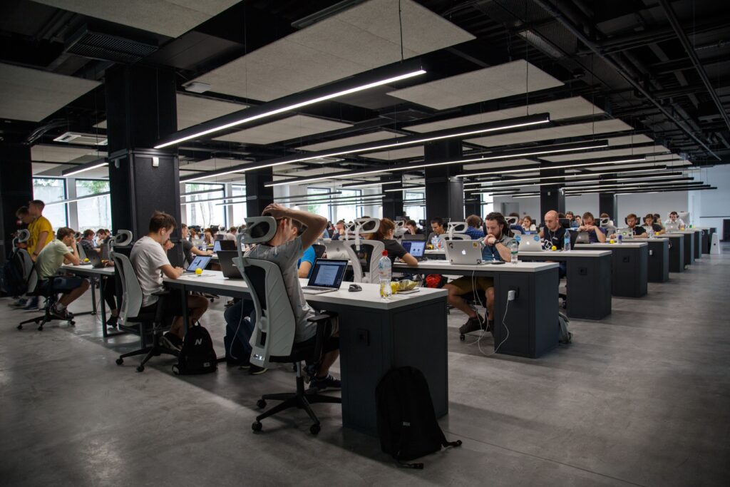 Comprendre la performance des réseaux de ventes grâce aux Open data.